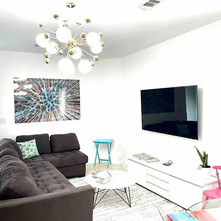 Pool Apartment Miami Design District- 2 Bedroom